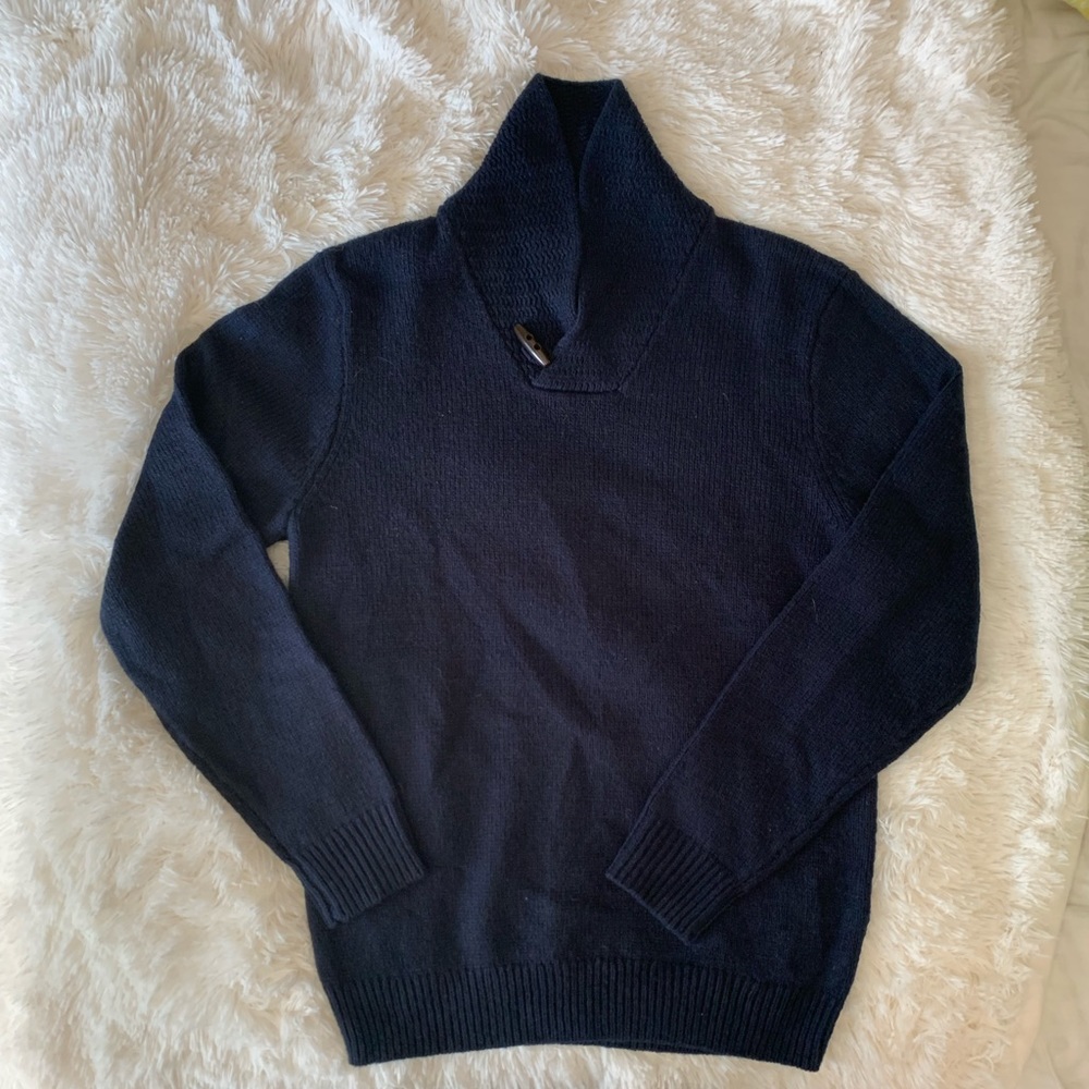 Old Navy Blue Sweater